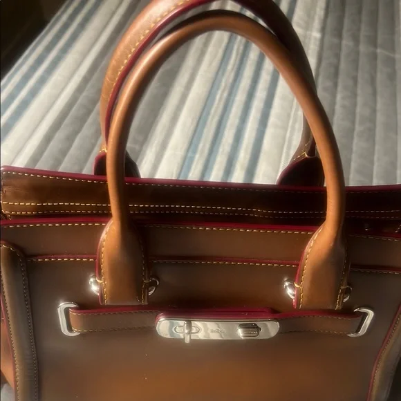 Coach Tan Leather Satchel with Classic Design - Picture 6 of 8
